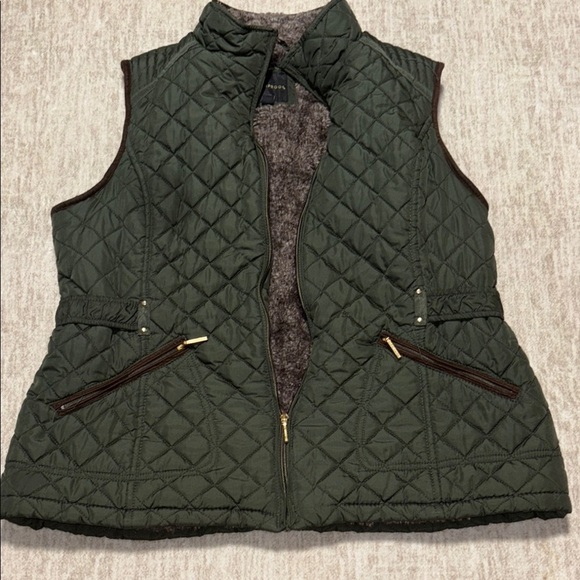 XL Weatherproof Army green puffer vest faux fur lined gold hardware women's - Picture 1 of 6
